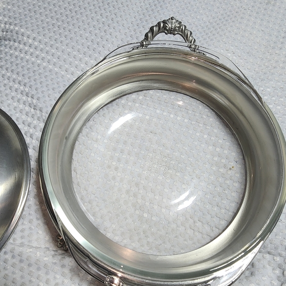 VINTAGE COLONIAL BOARDMAN PEWTER SERVER WITH PYREX 2 QT GLASS BOWL SET RARE - Picture 4 of 12